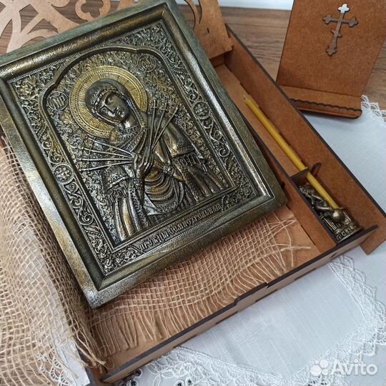 Икона Божьей Матери Семистрельная. Подарочная упак