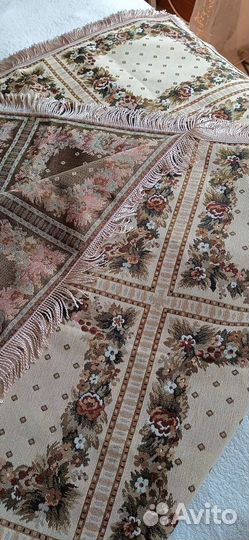 Скатерть гобеленовая 