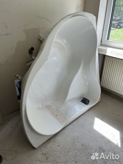 Ванная акриловая угловая