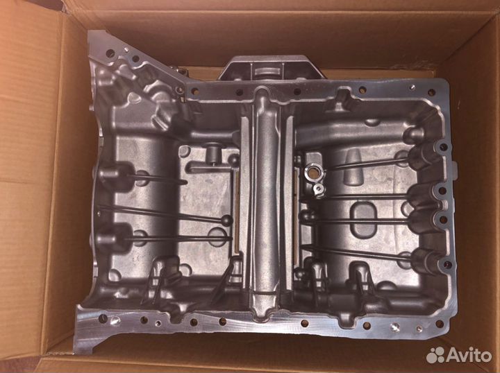 Поддон картера двигателя M651 (A6510102615)