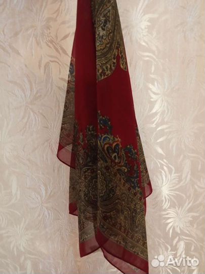 Платки головные и шейные