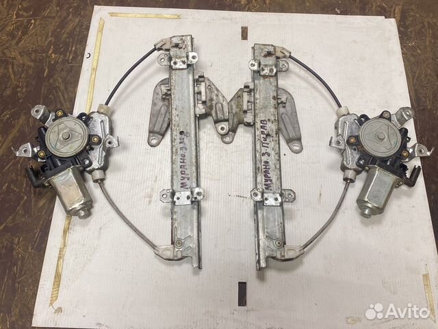 Стеклоподъемник задний Nissan Murano z50