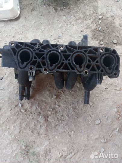 Впускной колектор от рено логон
