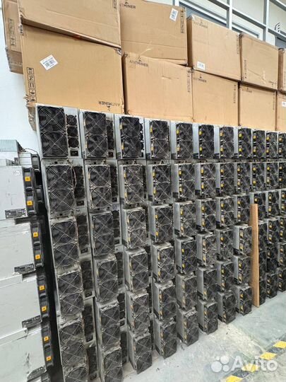 Bitmain Antminer T21 190 TH/s бу