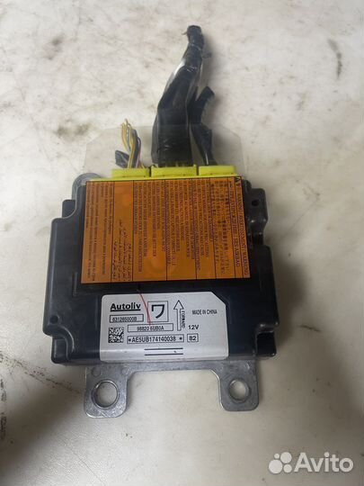 Блок srs infiniti qx50