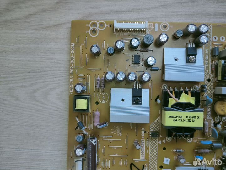 715G5793-P02-000-002M