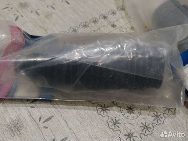 Пыльник гольф 4 109440