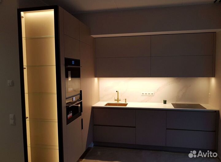 Кухонный гарнитур угловой