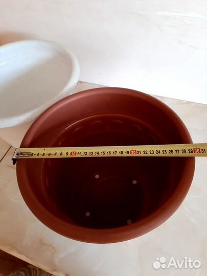 Продам цветочный горшок