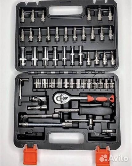 Набор инструментов с трещеткой