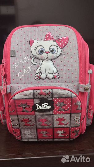 Школьный рюкзак