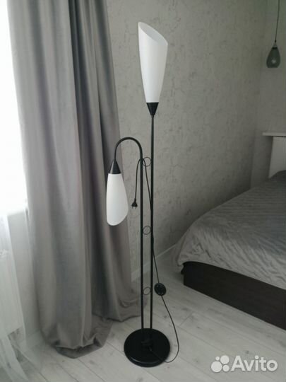 Торшер напольный