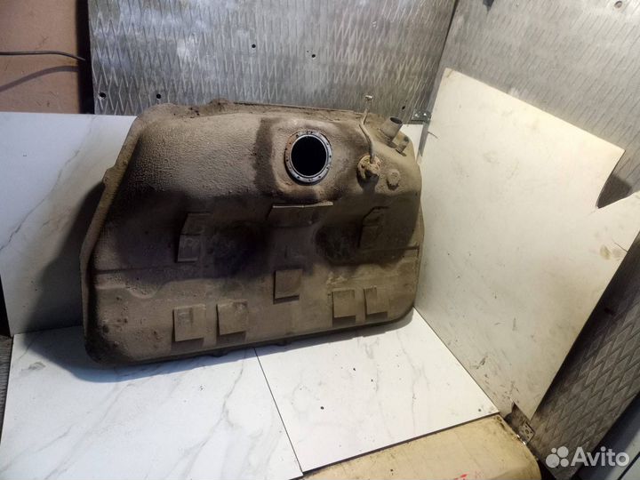 Топливный бак Hyundai-Kia Sonata EF 2001