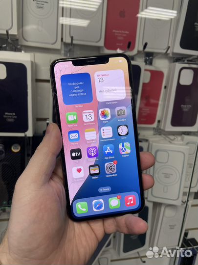 iPhone 11 Pro Max, 64 ГБ