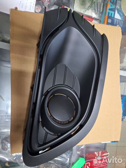 Накладка птф renault logan 2