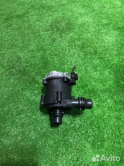 Насос антифриза (помпа) Bmw 5 G30 B48B20A 2018