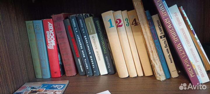 Книги отдам бесплатно