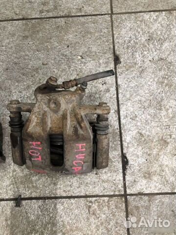 Передний суппорт Nissan Note E11