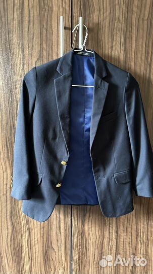 Пиджак на мальчика 128