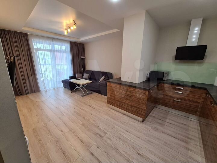 2-к. квартира, 50 м², 8/12 эт.