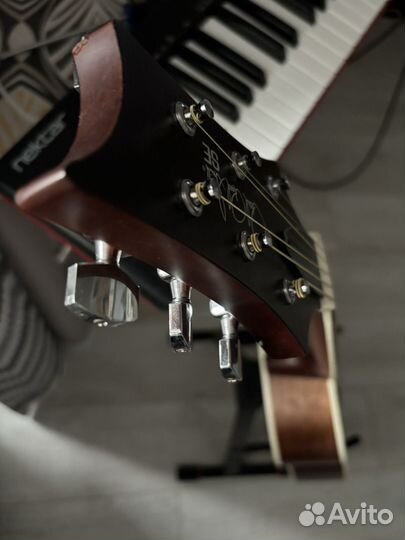 PRS SE P20 электроакустическая гитара