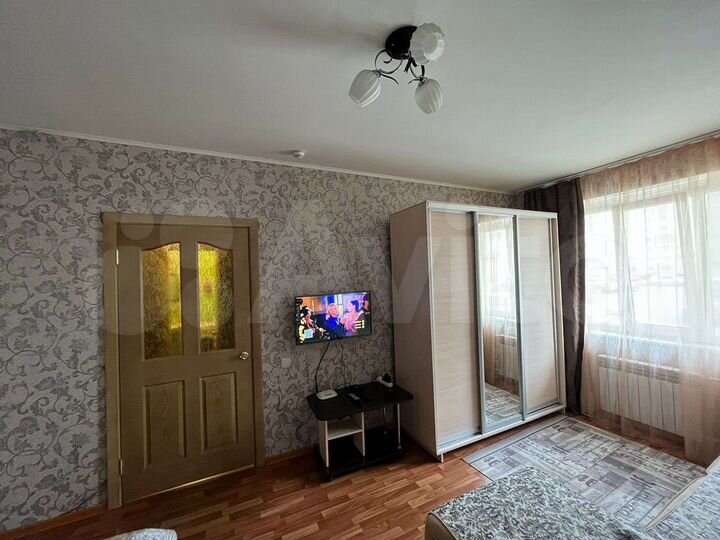 1-к. квартира, 35 м², 1/17 эт.