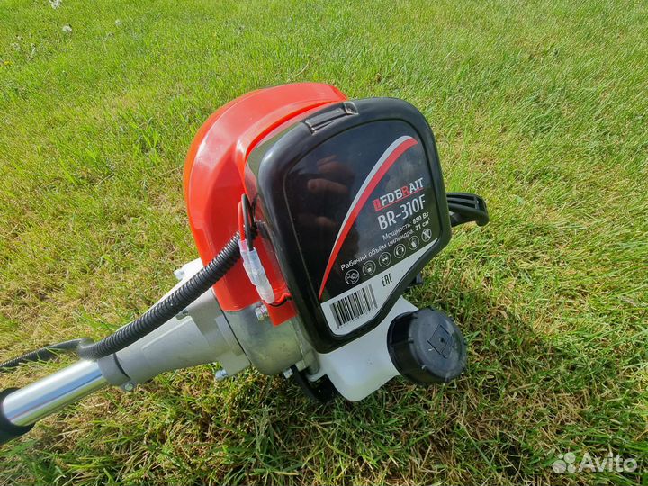 Бензиновый триммер Brait BR 310F