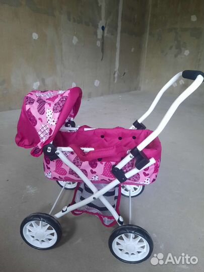 Детская игрушечная коляска