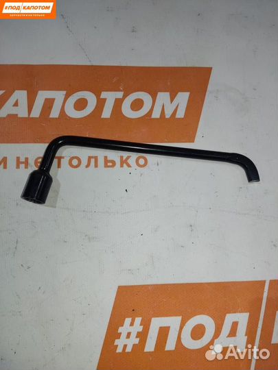 Ключ колесный (балонный) Peugeot 208 2012