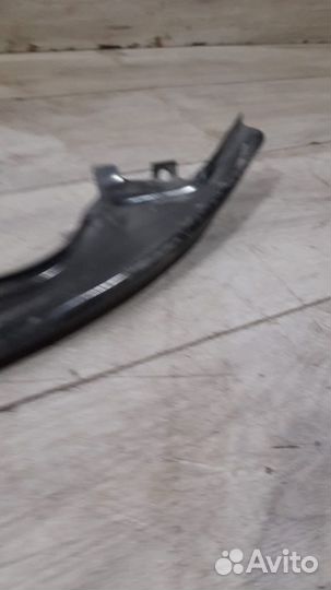 Усилитель переднего бампера передний Volkswagen