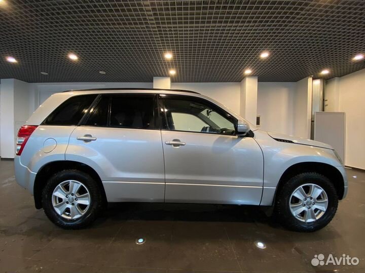 Suzuki Grand Vitara 2.0 МТ, 2011, 276 640 км