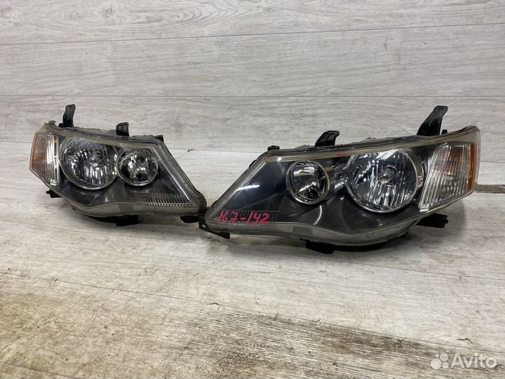 Фара Mitsubishi Outlander Xl