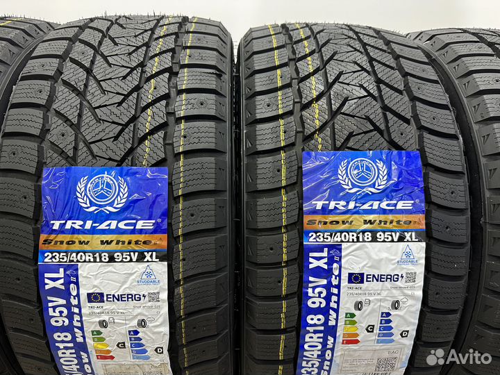Tri Ace Snow White II 235/40 R18 95V