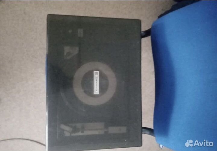 Виниловый проигрыватель