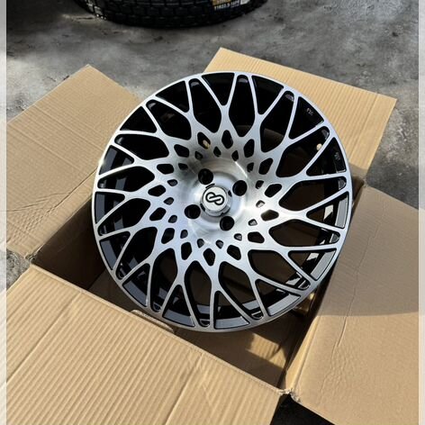 Литые диски Sakura Wheels 3339 7×R16 4×100