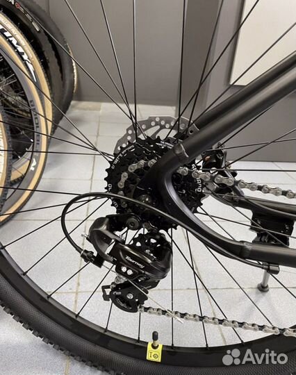 Велосипед алюминиевый GT 27.5-29