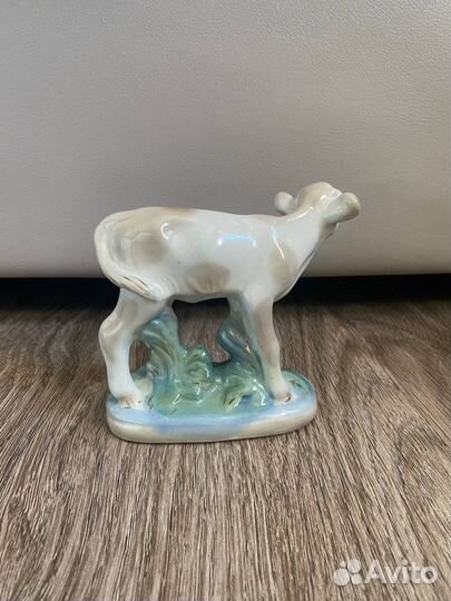 Бычок. Фарфор. Статуэтка. Гжель 1960 годы