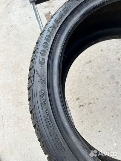 Goodyear UltraGrip Performance Gen-1 225/40 R18