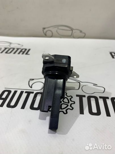 Датчик расхода воздуха Toyota Rav4 A40 3ZR 2018