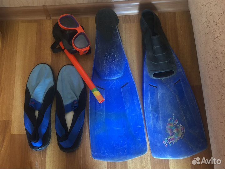 Маска и ласты