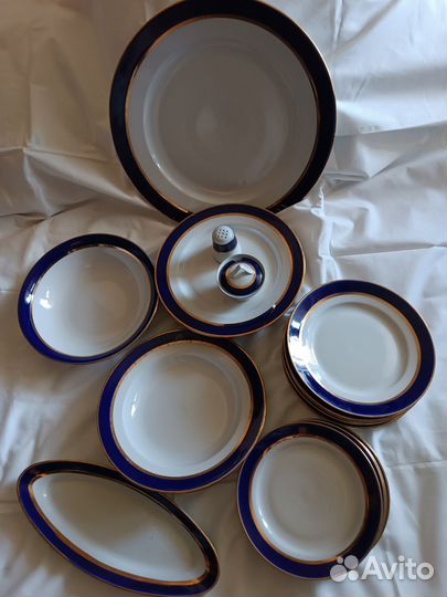 Набор столовой посуды на 6 персон