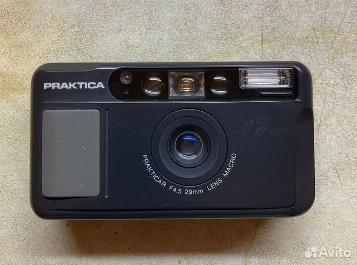 Плёночный фотоаппарат Praktica