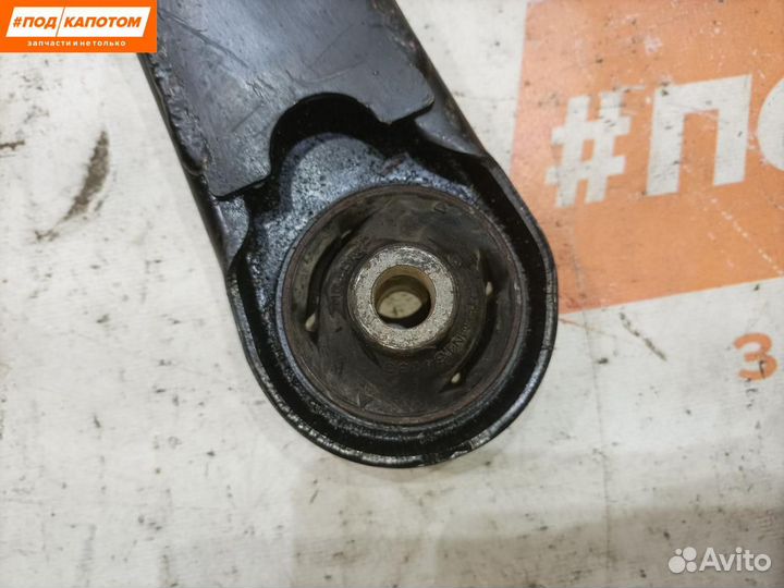 Рычаг передний правый нижний Mitsubishi Outlander