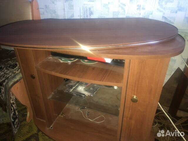 Тумба под телевизор