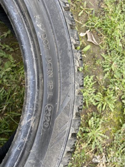 Laufenn I Fit Ice LW 71 215/45 R17