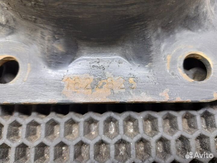 Подушка двигателя передняя