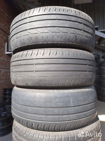 Bridgestone Turanza T001 225/55 R17 97W