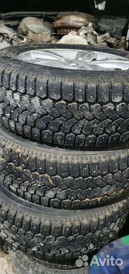 Колеса на Nissan x trail r 16