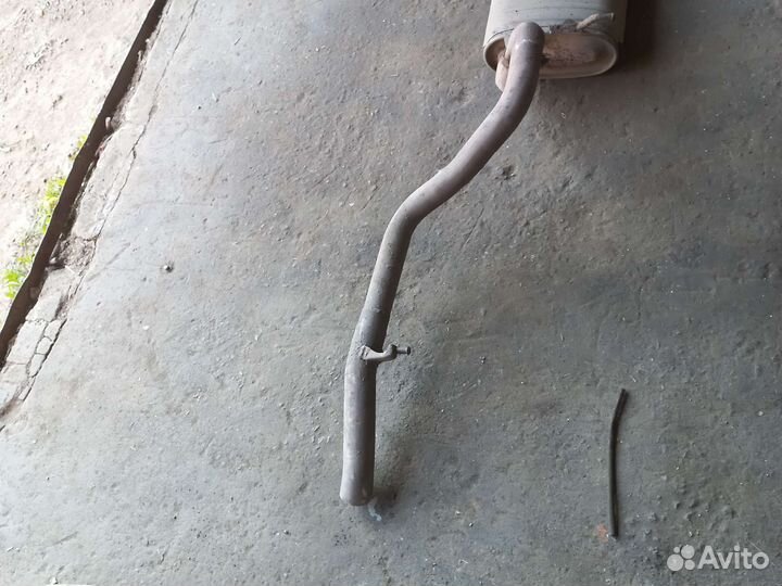 Suzuki grand vitara глушитель 2000-2005 год