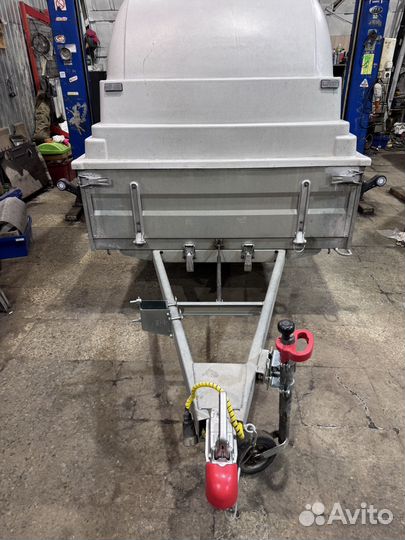 Продам легковой прицеп бу